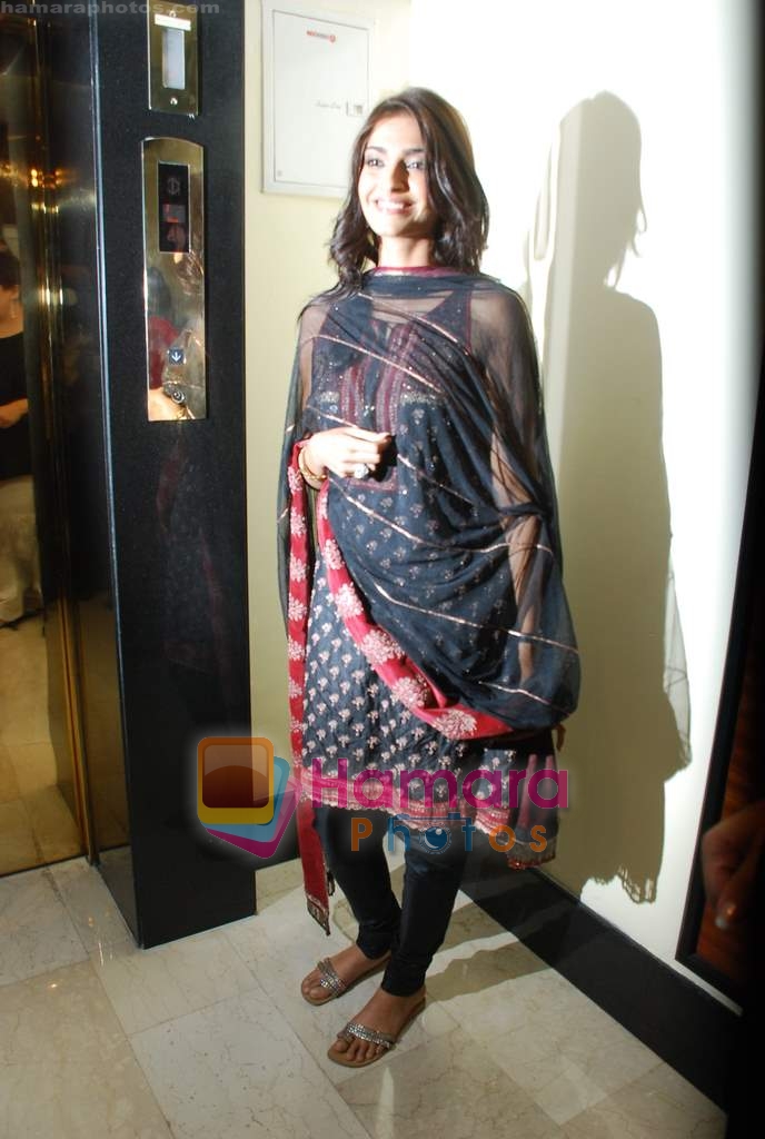 Sonam Kapoor at singer Raveena's album launch in Trident on 19th Feb 2010 