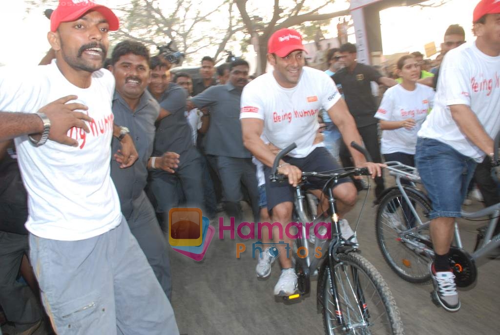 Salman Khan at Cyclothon in Bandra on 20th Feb 2010 