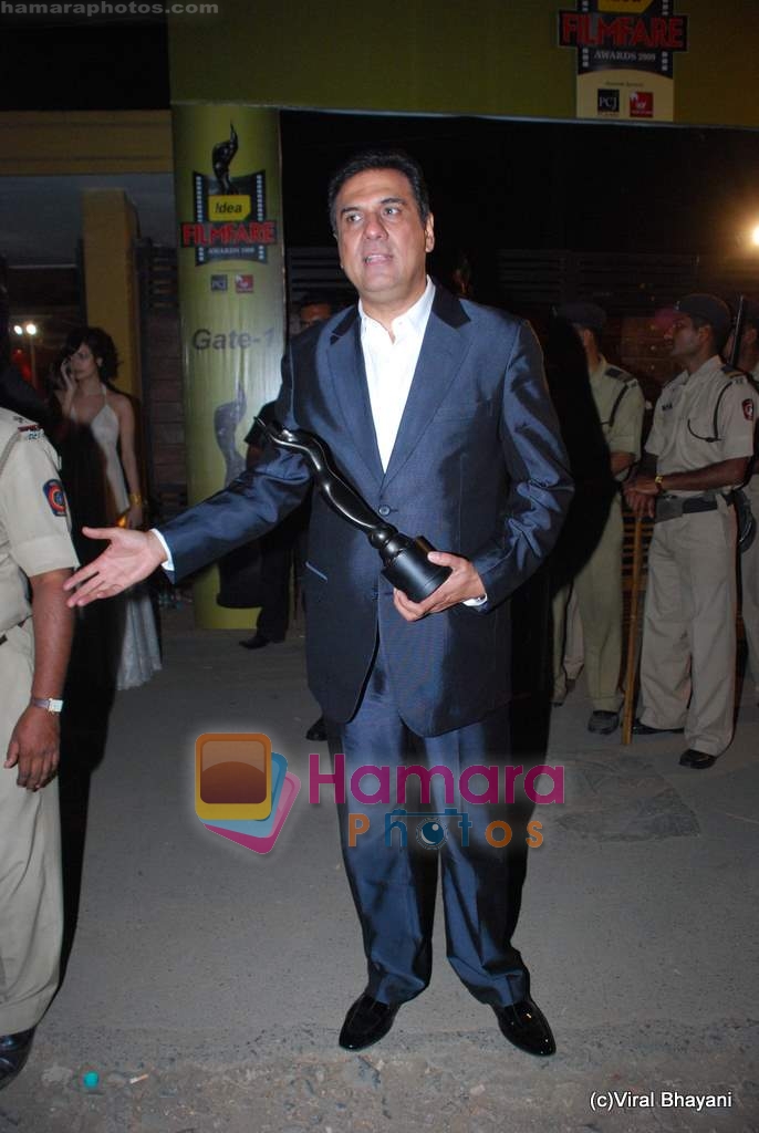 Boman Irani at Filmfare Awards red carpet on 27th Feb 2010 