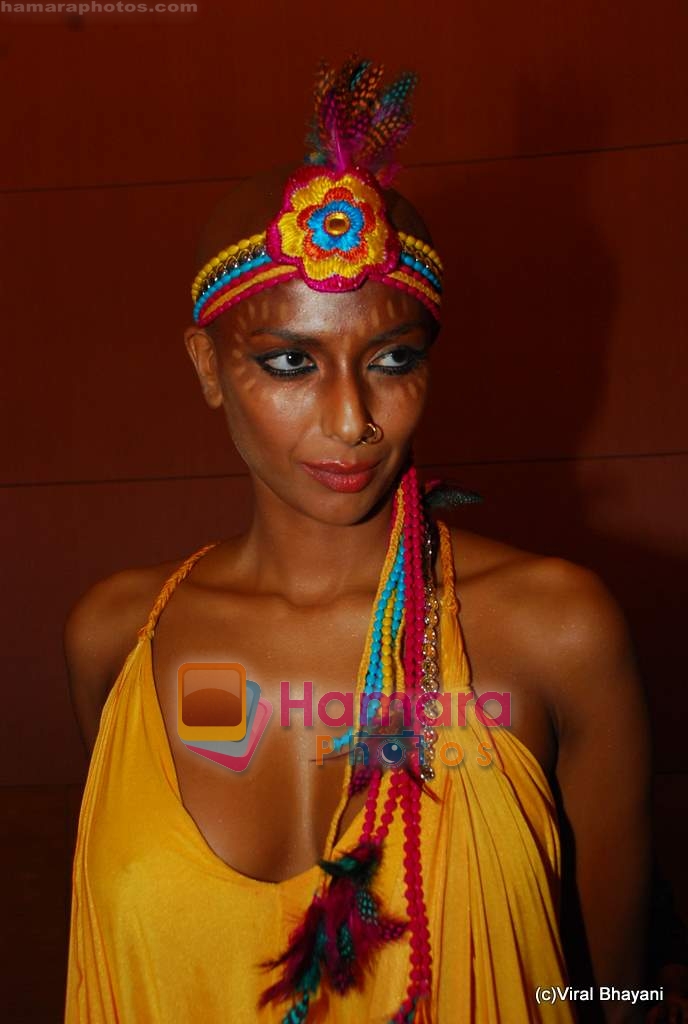 Diandra Soares at Lakme Fashion Week 2010 Day 3 in Grand Hyatt, Mumbai on 7th March 2010 