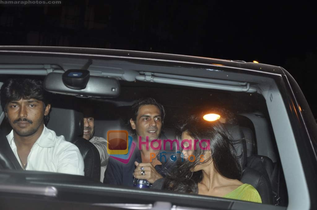 Arjun Rampal at SRK's bash for Akon in Mannat on 9th March 2010 