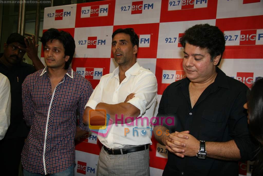 Akshay Kumar, Ritesh Deshmukh, Sajid Khan at Housefull music launch in Big Fm on 15th March 2010 