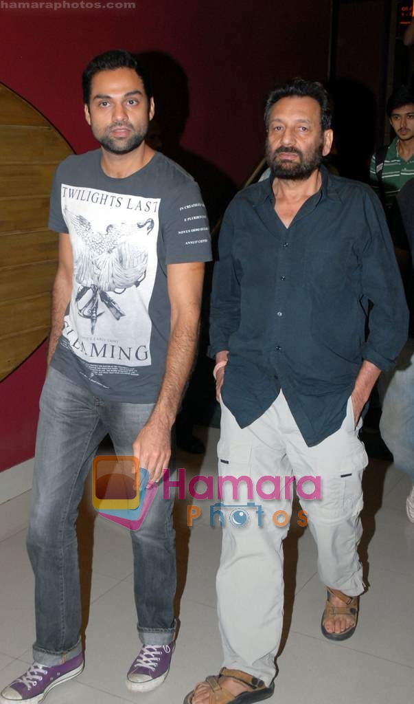 Abhay Deol and Shekhar Kapoor at Countdown To Zero premiere hosted by Niret and Nikhil Alva in Fun Cinemas on 17th March 2010