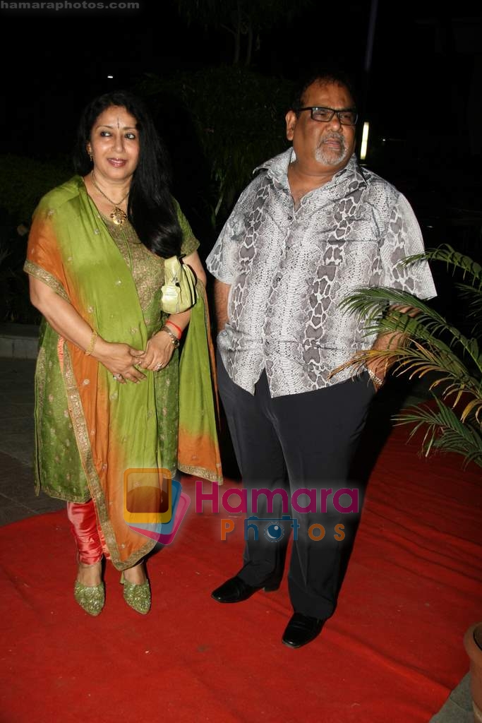 Satish Kaushik at Well Done Abba premiere in Fun on 25th March 2010 