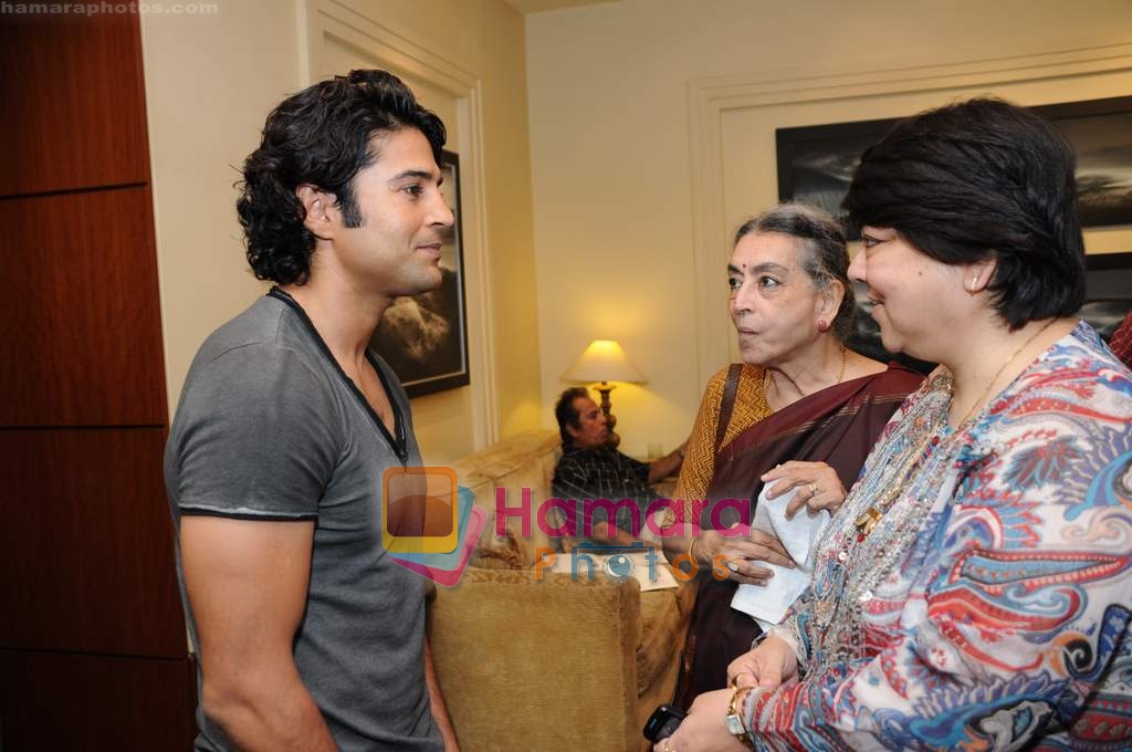 Rajeev Khandelwal at Gallerie Angel Arts exhibition in J W Marriott on 26th March 2010 