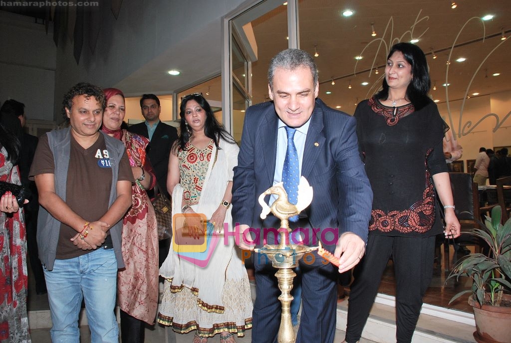 at Egyptian Diplomat's bollywood Exhibition in Nehru Centre, Mumbai on 30th March 2010 