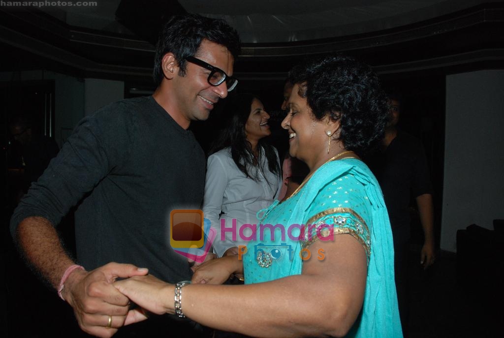 at Siddharth Kannan's Surprise Birthday Bash in Vie Lounge on 30th March 2010 
