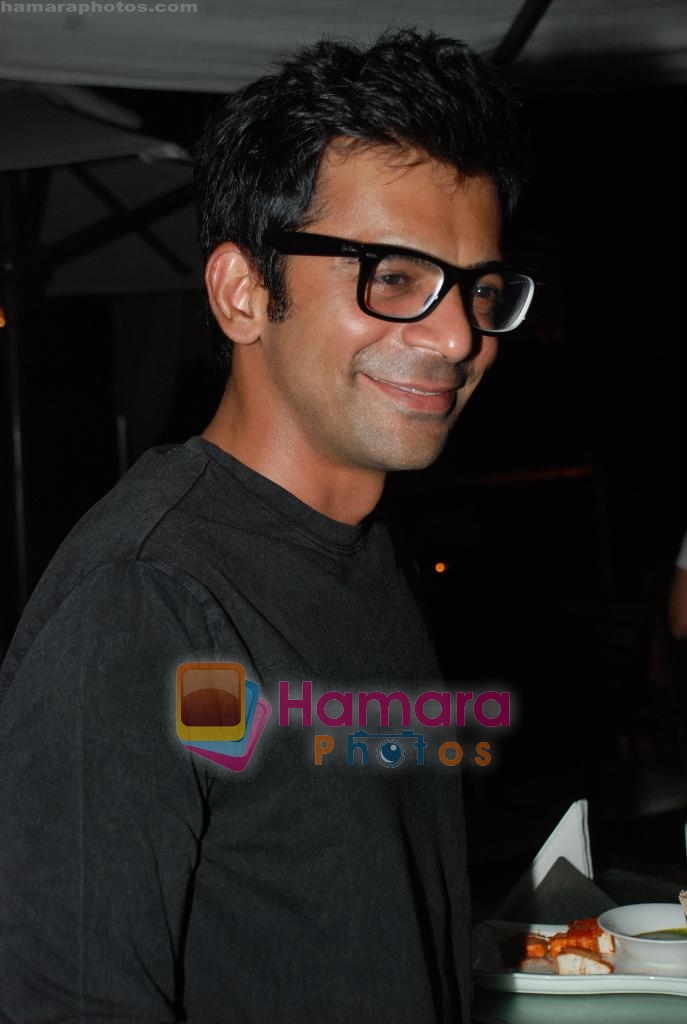 at Siddharth Kannan's Surprise Birthday Bash in Vie Lounge on 30th March 2010 