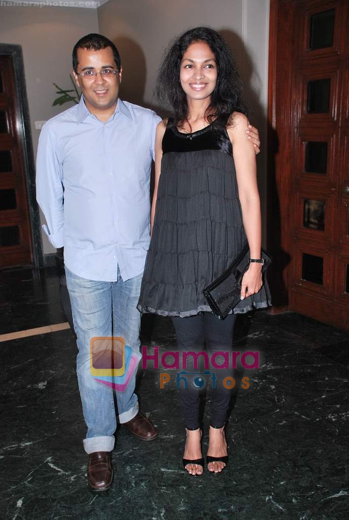 Chetan Bhagat at the launch of Sharda Sunder's book in Nehru on 10th April 2010 