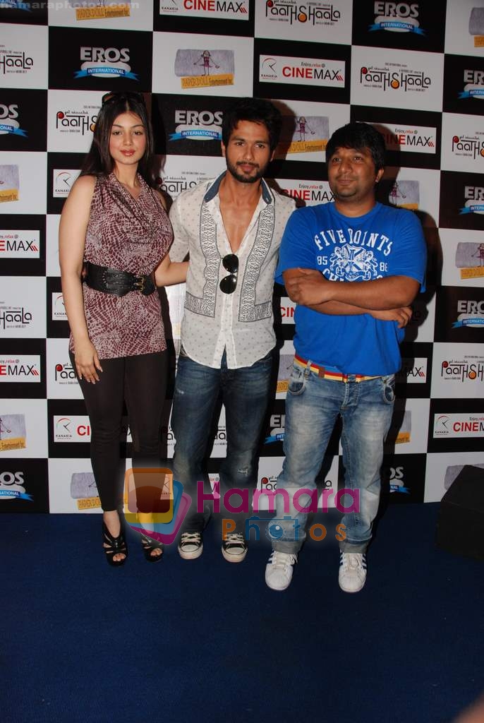 Ayesha Takia, Shahid Kapoor, Ahmed Khan at the promotion of Paathshala in Cinemax on 16th April 2010 