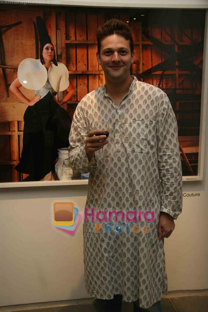 at photography exhibition World of Wearable art by Rohit Chawla and Poem Bags in Colaba on 17th April 2010 