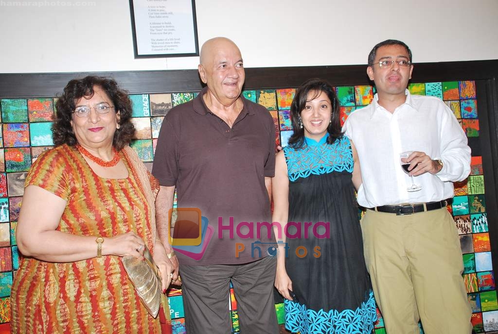 Prem Chopra at Revati Sharma Singh's art exhibition in Art N Soul Gallery on 17th April 2010 