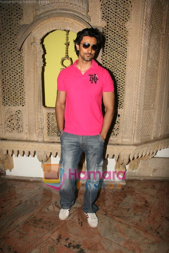 Kunal Kapoor at the launch of Take Care Take Charge campaign in Times of India building  on 21st April 2010 