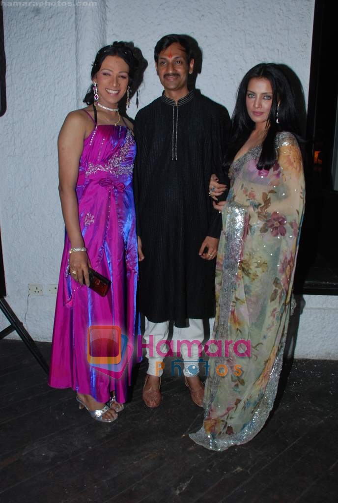 Celina Jaitley at Kashish Queer film festival pre launch bash in Vie Lounge on 21st April 2010 