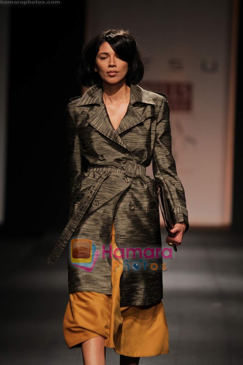 Model walk the ramp for Atsu By Atsu Sekhose at Wills India Fashion Week day 5 on 29th March 2010 
