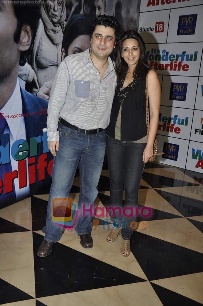 Sonali Bendre, Goldie Behl at It's Wonderful Afterlife Premiere in PVR, Juhu on 6th May 2010 