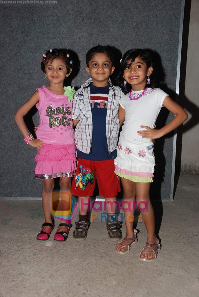 at Liliput kids fashion show in Oberoi mall on 16th May 2010 