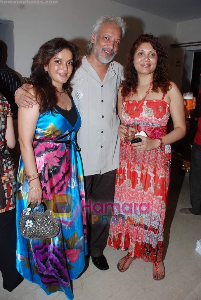 at Satish and Tanaaz Reddy's party in Andheri on 29th May 2010 