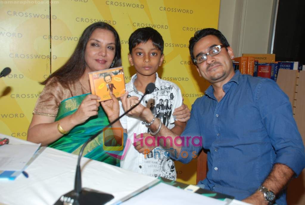 Shabana Azmi at Loins of Punjab DVD launch in Crossword on 31st May 2010 