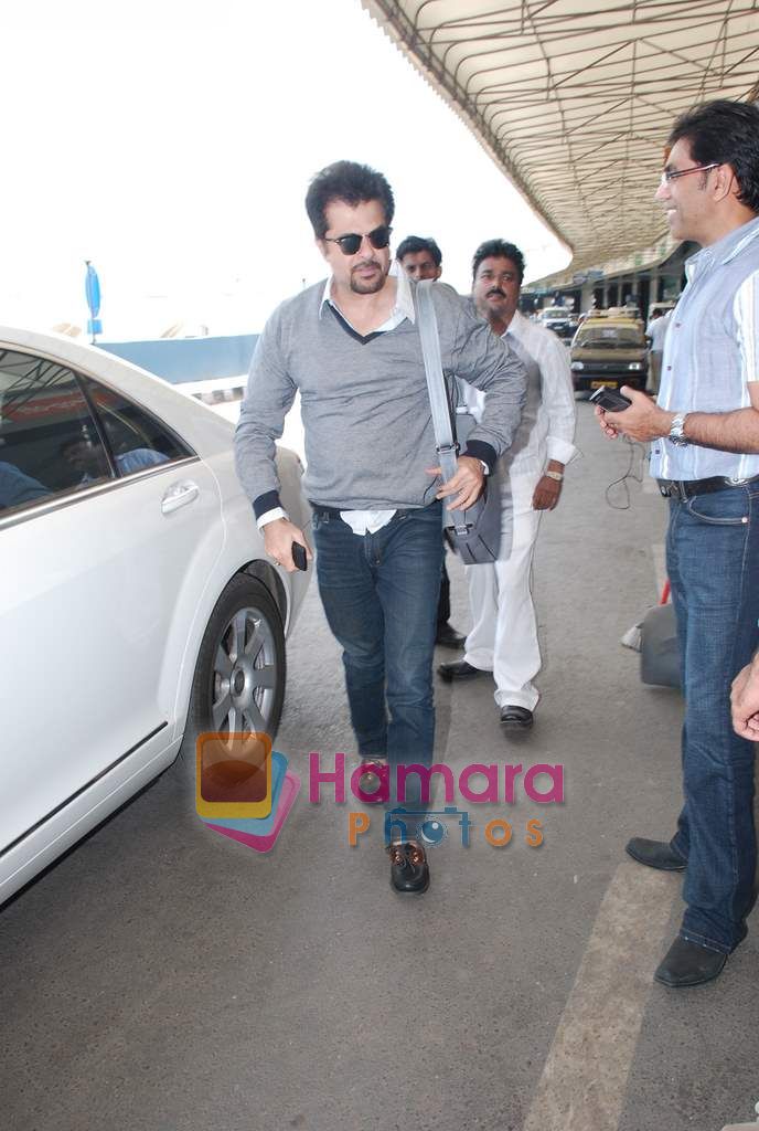 Anil Kapoor leave for IIFA Colombo in Mumbai Airport on 2nd June 2010  