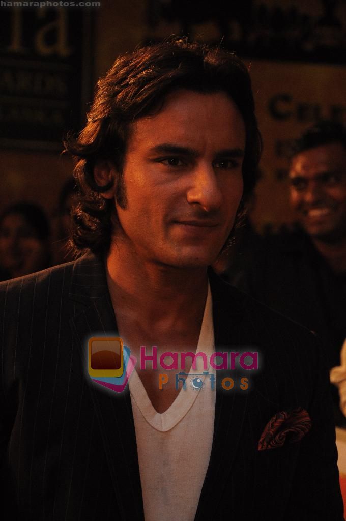 Saif Ali Khan at Green Carpet in Colombo on 5th June 2010 