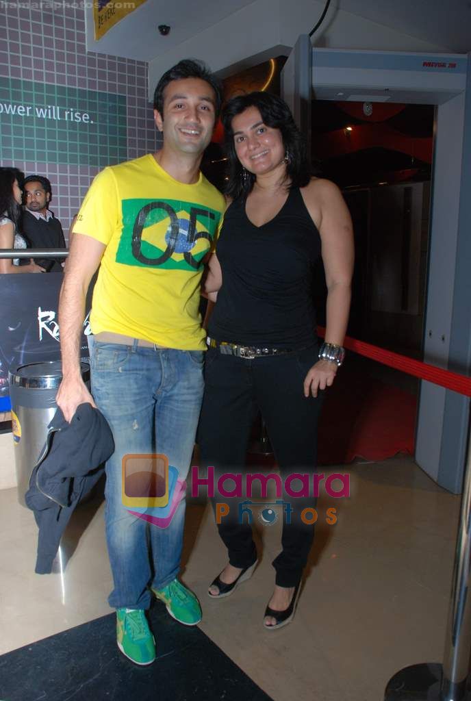 Divya Palat at Sex and The City 2 premiere in PVR, Juhu on 9th June 2010 