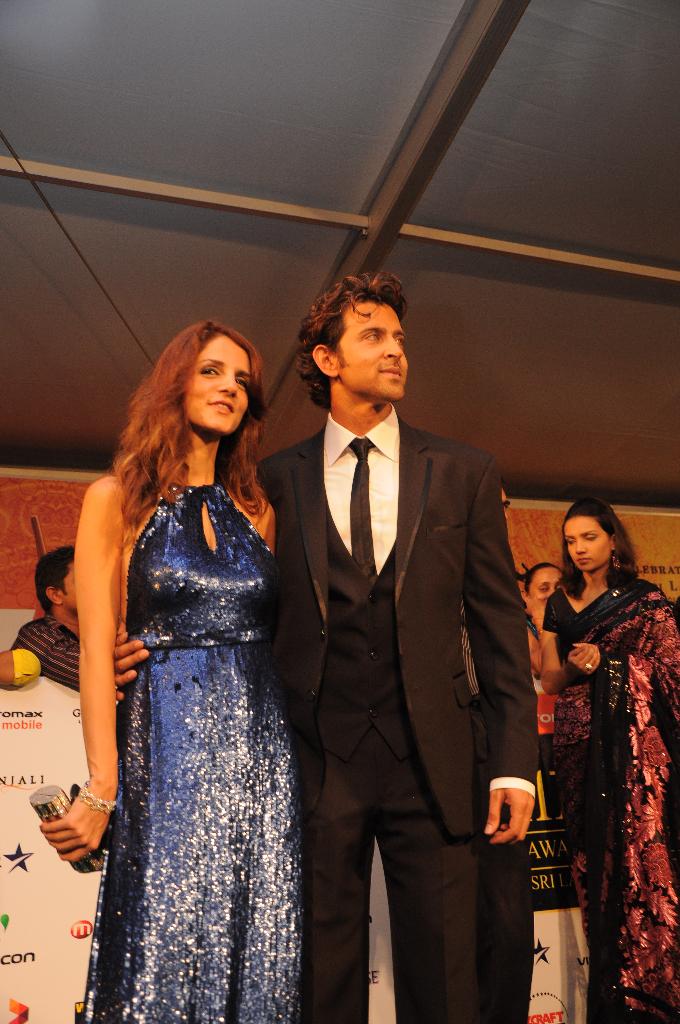 Hrithik Roshan, Suzanne Roshan at Green Carpet in Colombo on 5th June 2010 
