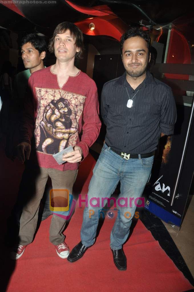 Luke Kenny at Sex and The City 2 premiere in PVR, Juhu on 9th June 2010 