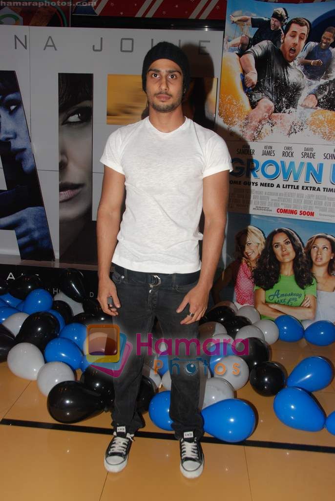 Prateik Babbar at Salt premiere in Cinemax on 22nd July 2010 