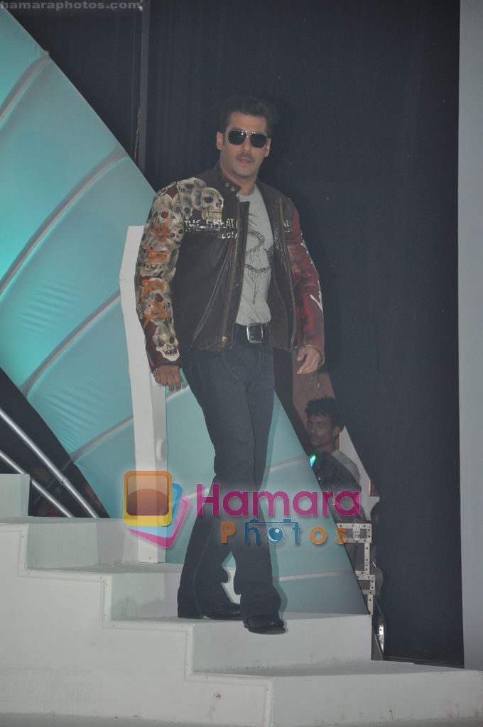 Salman Khan host Bigg Boss 4 on Colors in Taj Land's End, Bandra, Mumbai on 3rd Aug 2010 