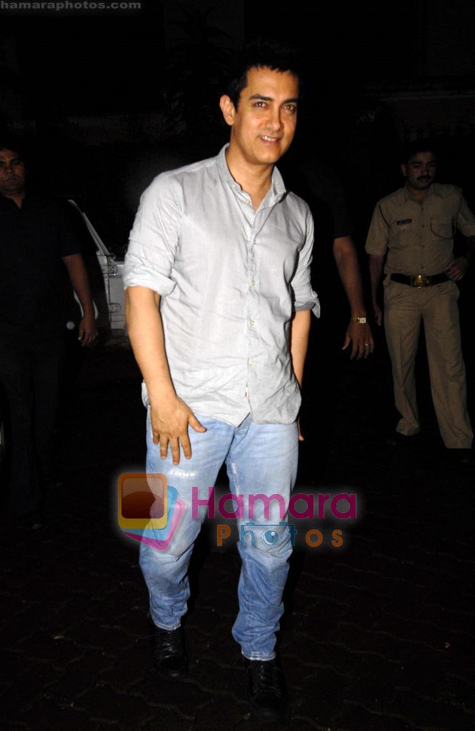 Aamir Khan watches Peepli Live in Ketnav, Mumbai on 11th Aug 2010 