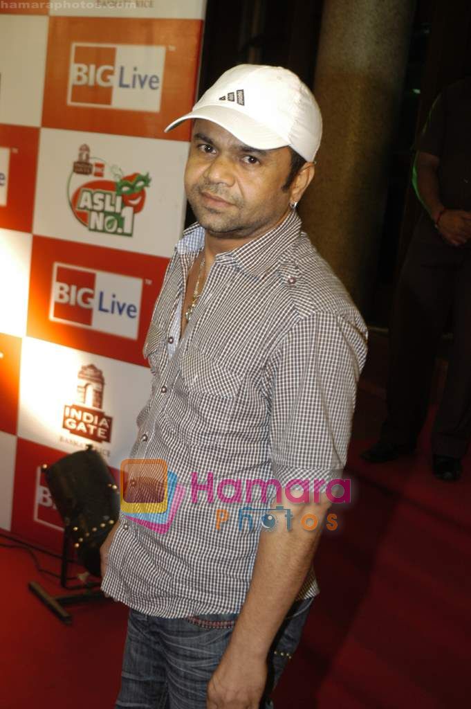 Rajpal Yadav promotes Aashayein on Big Asli No 1 Finale in Goregaon on 23rd Aug 2010 