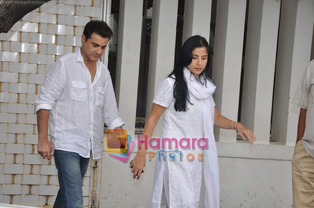 Sanjay Kapoor at Tanya Deol dad's prayer meeting in Blue Sea on 25th Aug 2010 