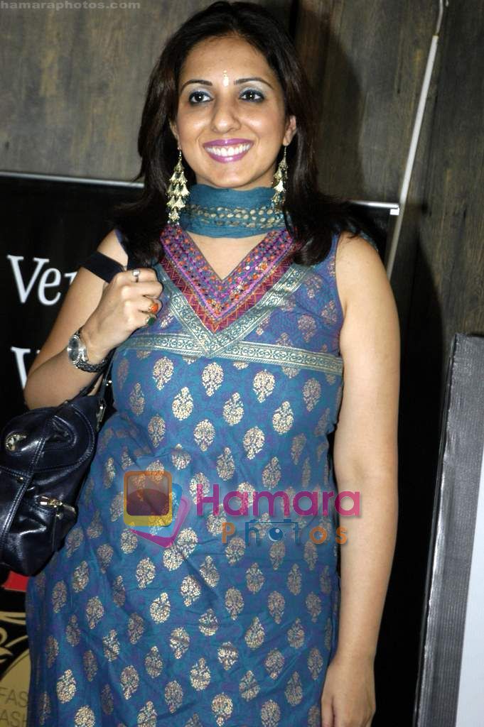 Munisha Khatwani at Pawan Shankar's Fashionista launch in Kafedor on 2nd Sept 2010 