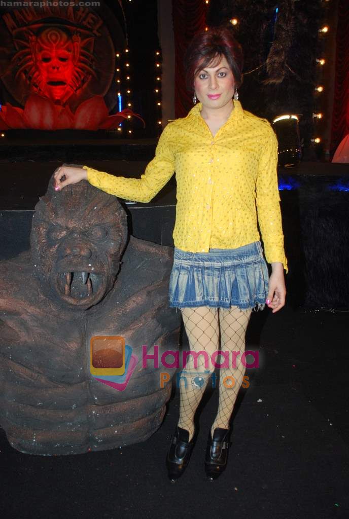 Bobby Darling on the sets of Aahat serial in Goregaon on 6th Sept 2010 
