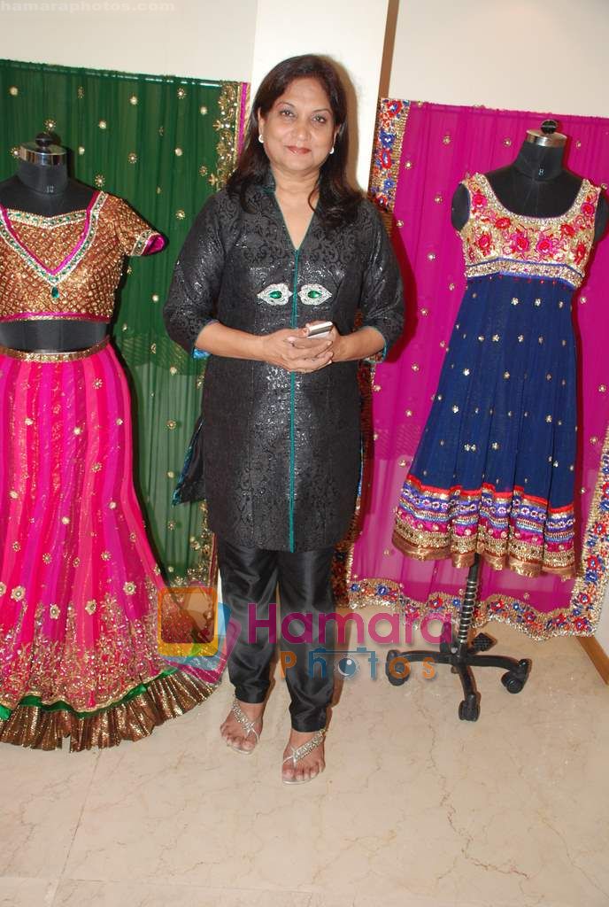 at Nisha Sagar's winter collection launch in Juhu on 13th Sept 2010 