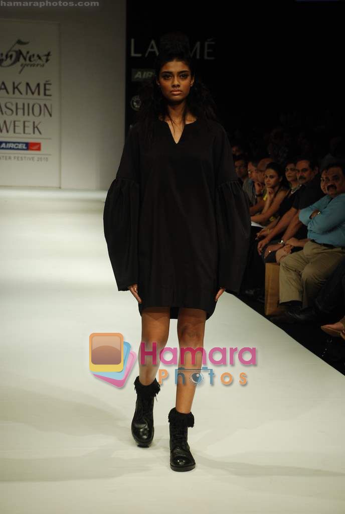 Model walks the ramp for Gen Next Show at Lakme Winter fashion week day 2 on 18th Sept 2010 