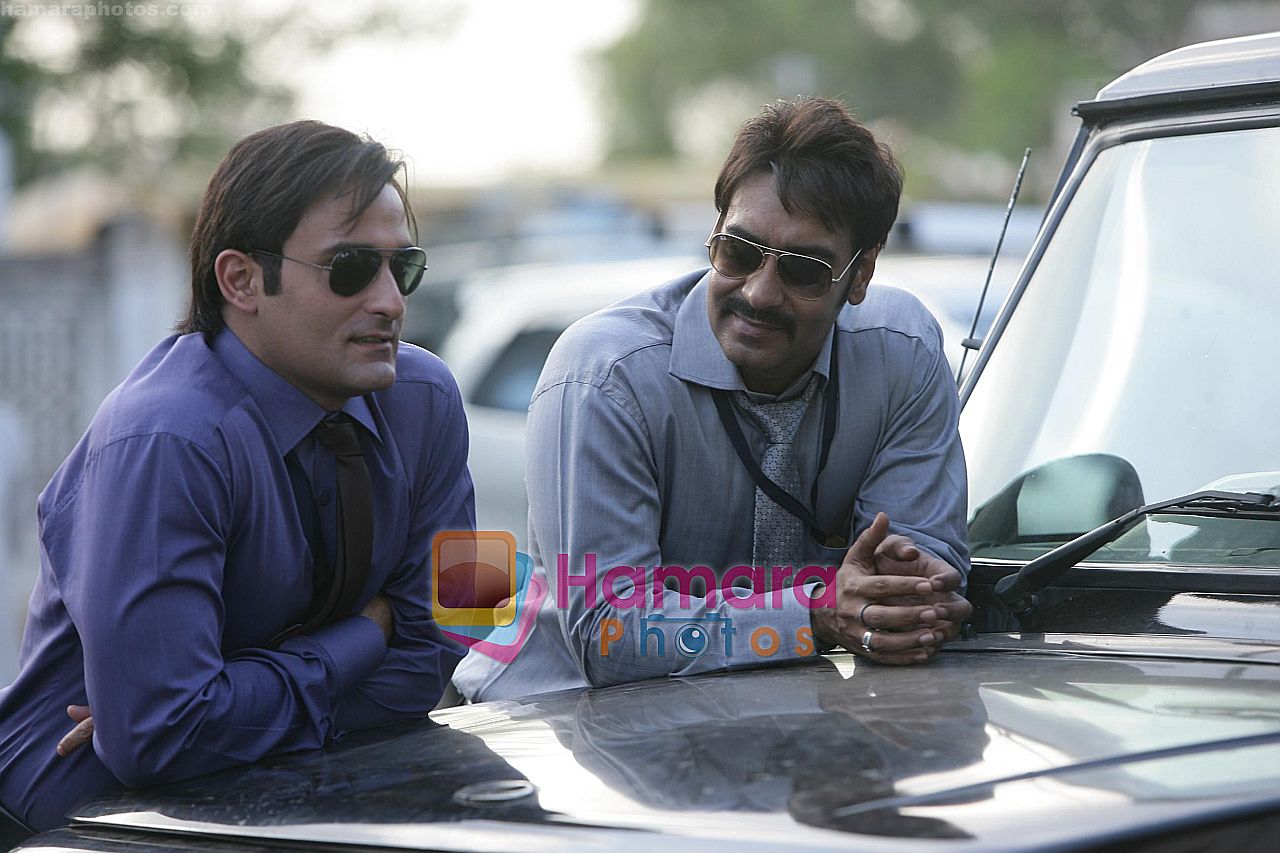 Ajay Devgan, Akshay Khanna in the still from movie Aakrosh 