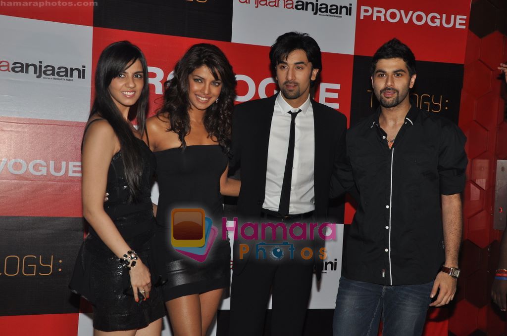 Ranbir Kapoor, Priyanka Chopra, Nishka Lulla at provogue 2012 for anjaana anjaani promotions on 19th Sept 2010 