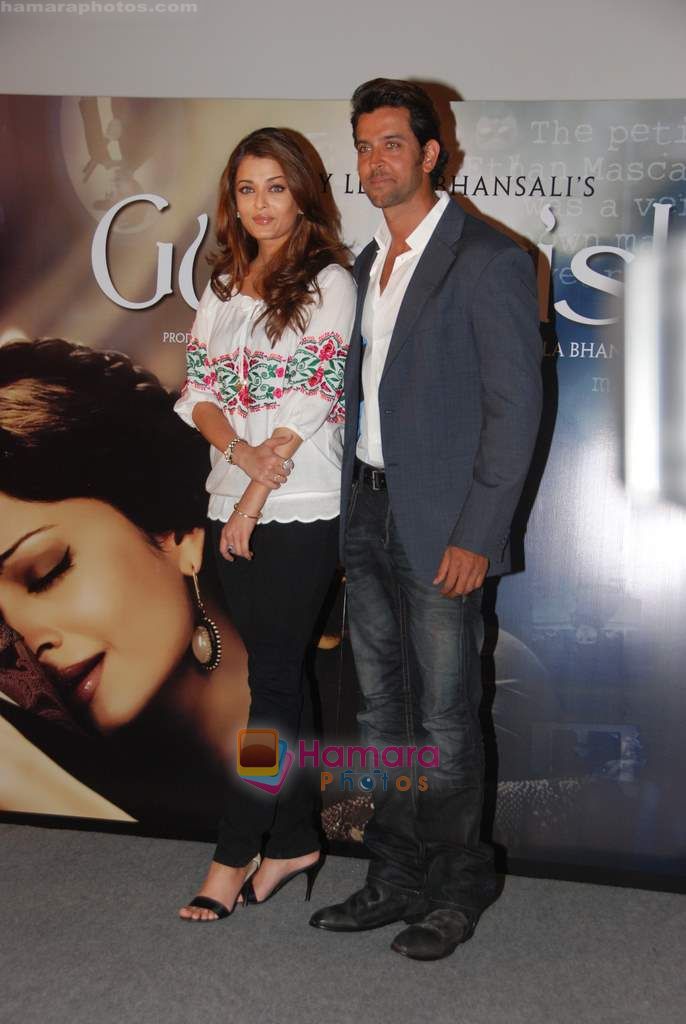 Hrithik Roshan, Aishwarya Rai Bachchan unveil the first look of the film Guzaarish in Cinemax on 22nd Sept 2010 