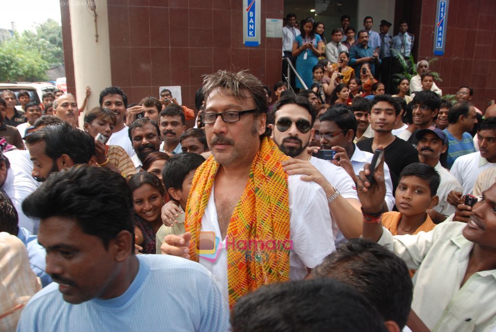 Jackie Shroff visits Chembur Ganpati Pandal in Mumbai on 22nd Sept 2010 