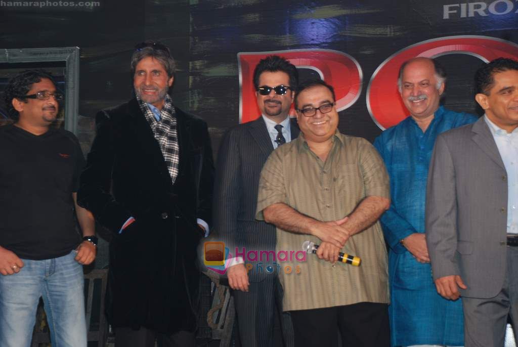 Amitabh Bachchan at Power film Mahurat in J W Marriott on 22nd Sept 2010 
