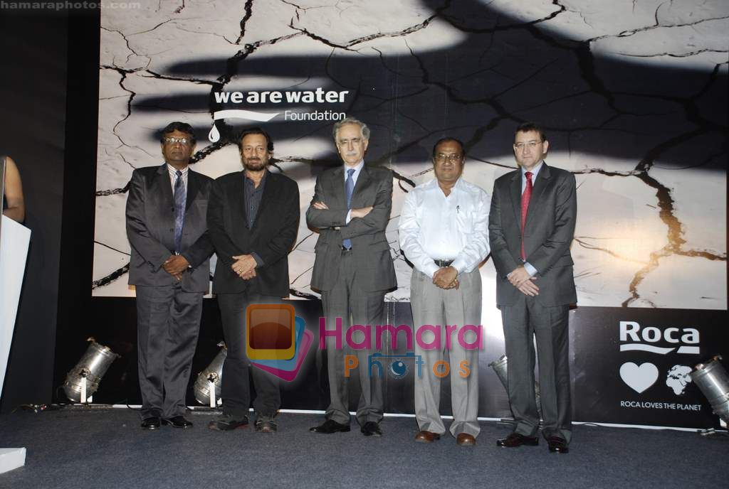Shekhar Kapur at We are water foundation event in Grand Hyatt on 28th Sept 2010