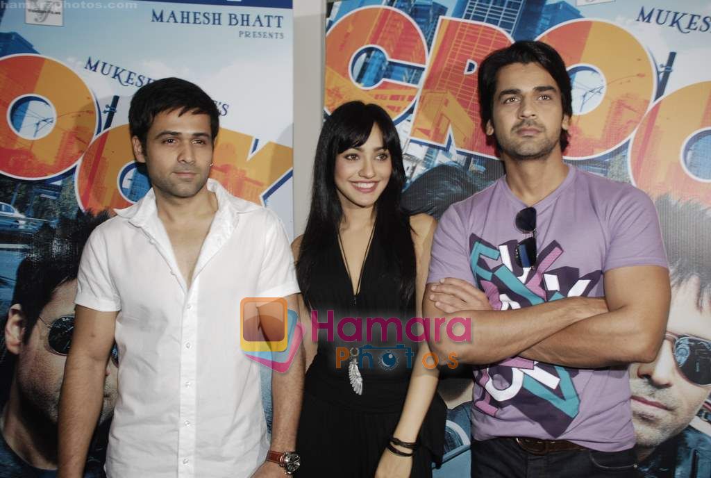 Emraan Hashmi, Neha Sharma, Arjan Bajwa at Crook film press meet in Khar on 29th Sept 2010 