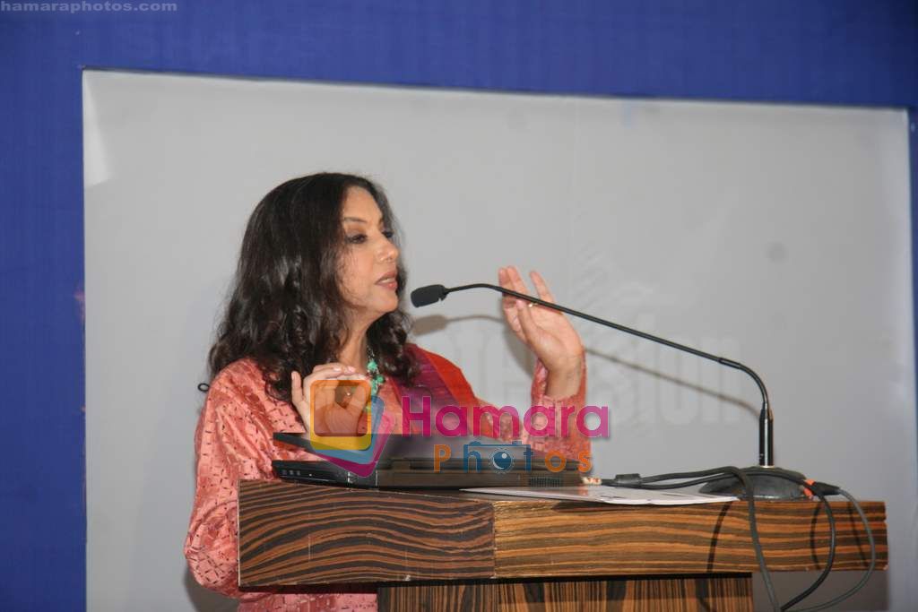 Shabana Azmi at Ek Jodi Kapda press meet in Novotel on 3rd Oct 2010 