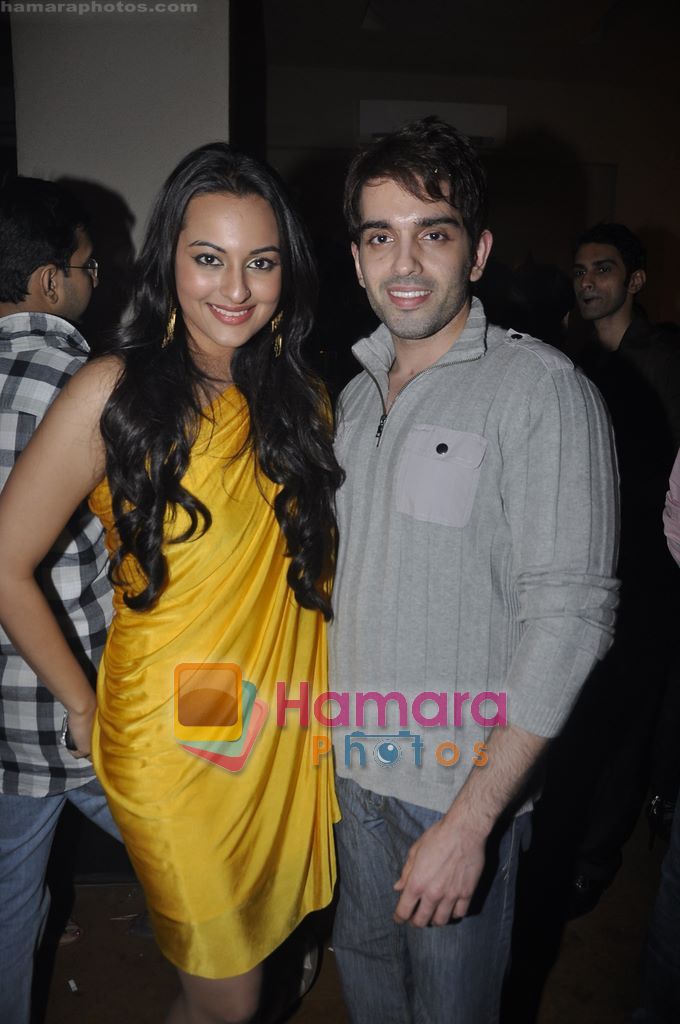 Sonakshi Sinha at Being Human show after party in Balthazar, Juhu, Mumbai on 9th Oct 2010 