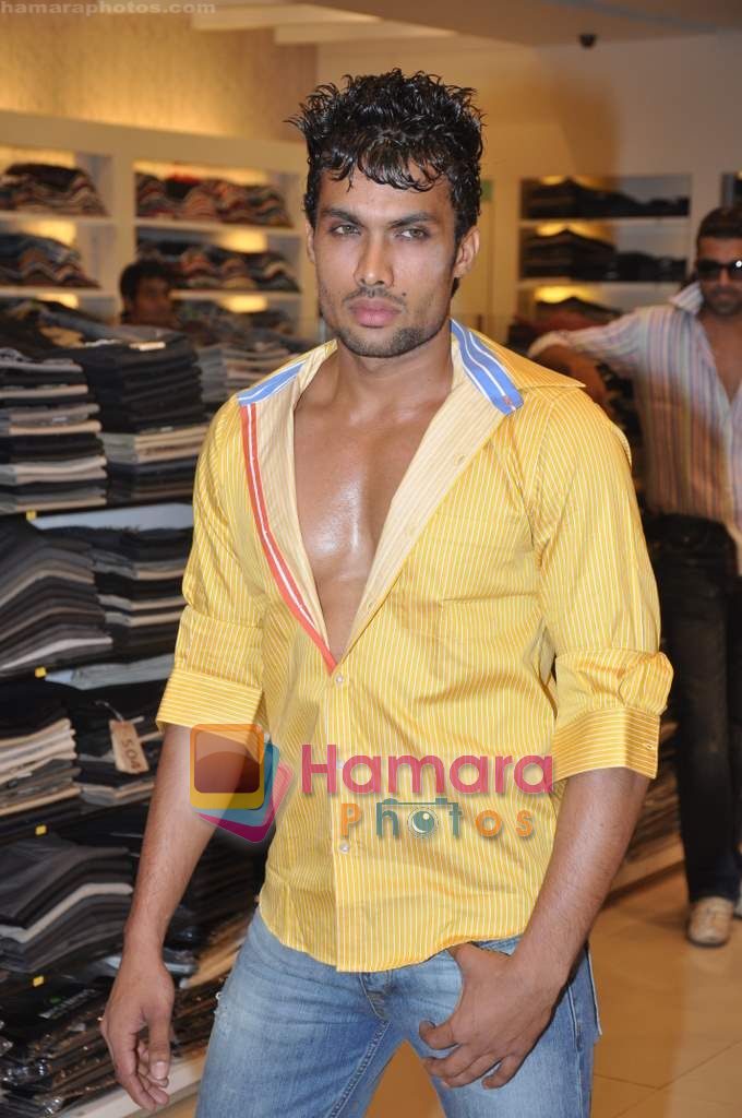 at ANM and Nakshatra films fashion  show in Options on 13th Oct 2010 