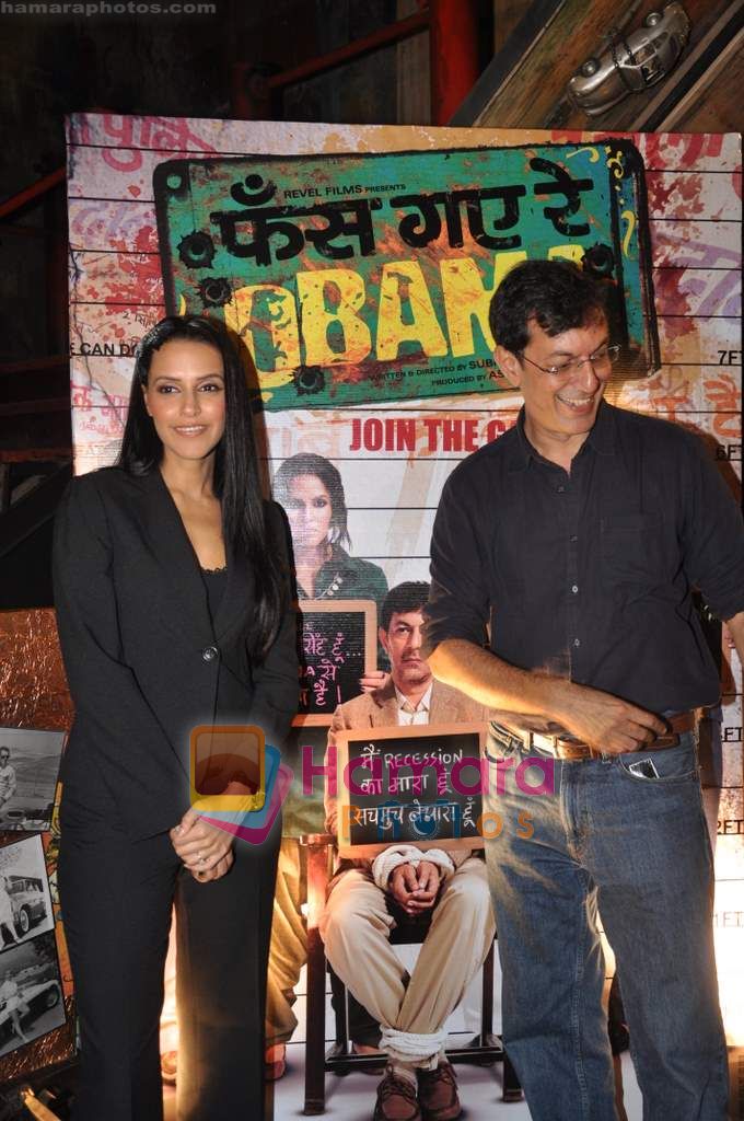 Neha Dhupia, Rajat Kapoor at the launch of Phas Gaye Obama in Coutyard on 13th Oct 2010 