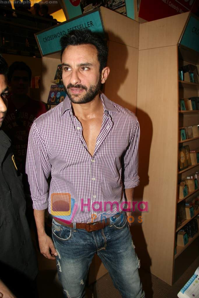 Saif Ali Khan launches Anuja Chauhan's book Battle For Bittora in Crossword on 14th Oct 2010 
