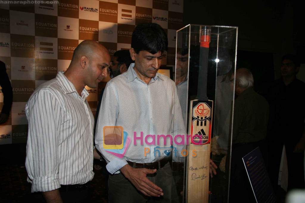 at sports auction for a cause in Trident on 18th Oct 2010 